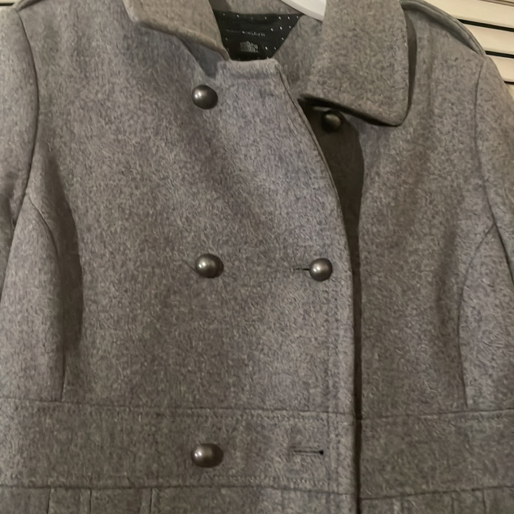 Great Condition - Gray Tommy Hilfiger Pea Coat - Size 6 - Picture 4 of 4
